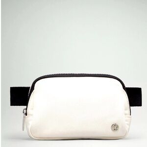 Everywhere Belt Bag 1L *Canvas